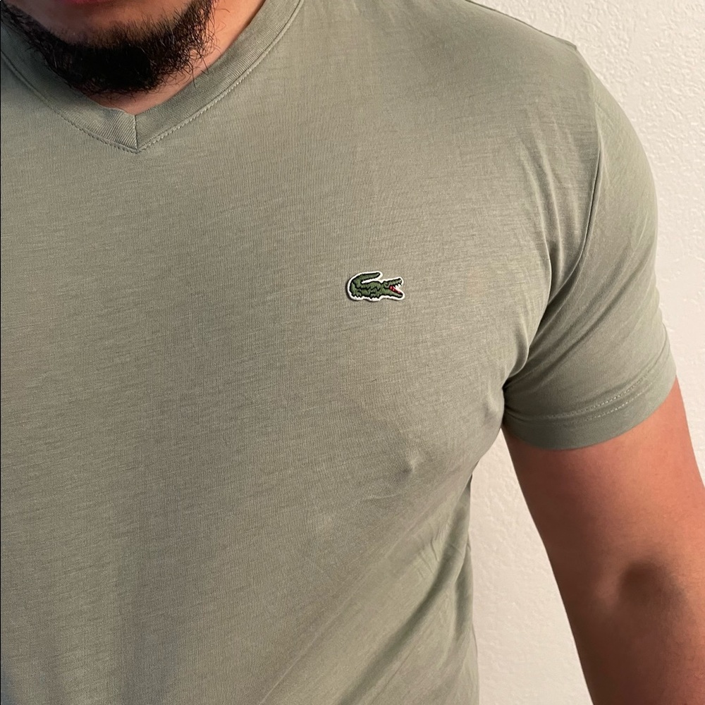 Lacoste - Pima Cotton Short-Sleeve V-Neck Tee - Picture 4 of 8